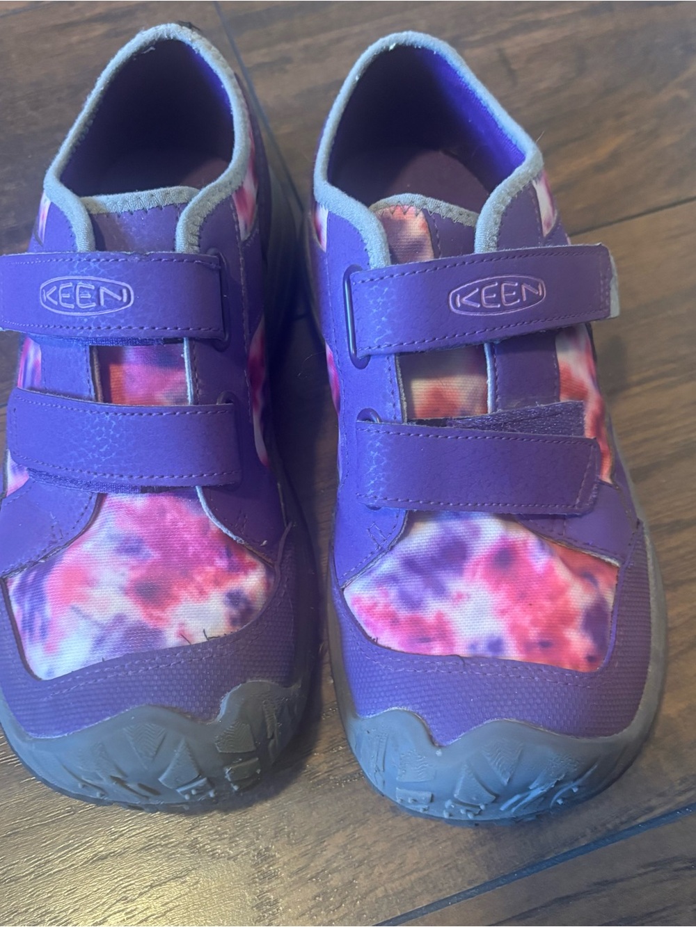 KEEN Big Kids Speed Hound Sneakers - Tillandsia Purple Tie Dye size 3